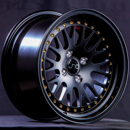 JNC-JNC001-Matte-Black-W-Gold-Rivets-Black-18x9.5-73.1-wheels-rims-felger-FelgGiganten