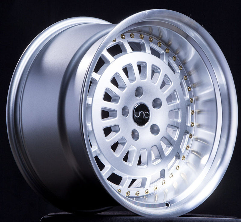 JNC-JNC046-Silver-Machined-Lip-W-Gold-Rivets-Silver-15x8-73.1-wheels-rims-felger-FelgGiganten