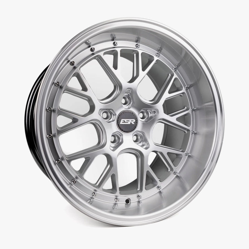 ESR-CS11-Hyper-Silver-Silver-18x10.5-72.6-wheels-rims-felger-FelgGiganten